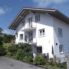 Rollstuhlgerechte Unterkunft - Haus, Ferienwohnung im Erdgeschoß - Ferienwohnung Mitterer Waging am See