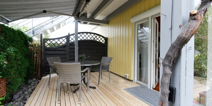 Rollstuhlgerechte Unterkunft - Region Schwaben - Terrasse vom Wohnzimmer ebenerdig erreichbar  - Ferienwohnung Sandra