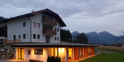 Rollstuhlgerechte Unterkunft - Barrierefreiheit-Merkmale: Für Gäste mit Gehbehinderung oder Rollstuhlfahrer - Trentino-Südtirol - Masis Apartment´s - die ganze Anlage ist ebenerdig errichetet - Masis