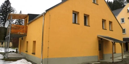 Rollstuhlgerechte Unterkunft - mit Hund - Seiffen/Erzgebirge - Haus 2 Vorderansicht - Greifenbachmühle