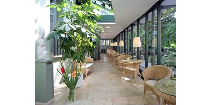 Rollstuhlgerechte Unterkunft - mit Hund - Seiffen/Erzgebirge - Wintergarten - Hotel Martha Dresden