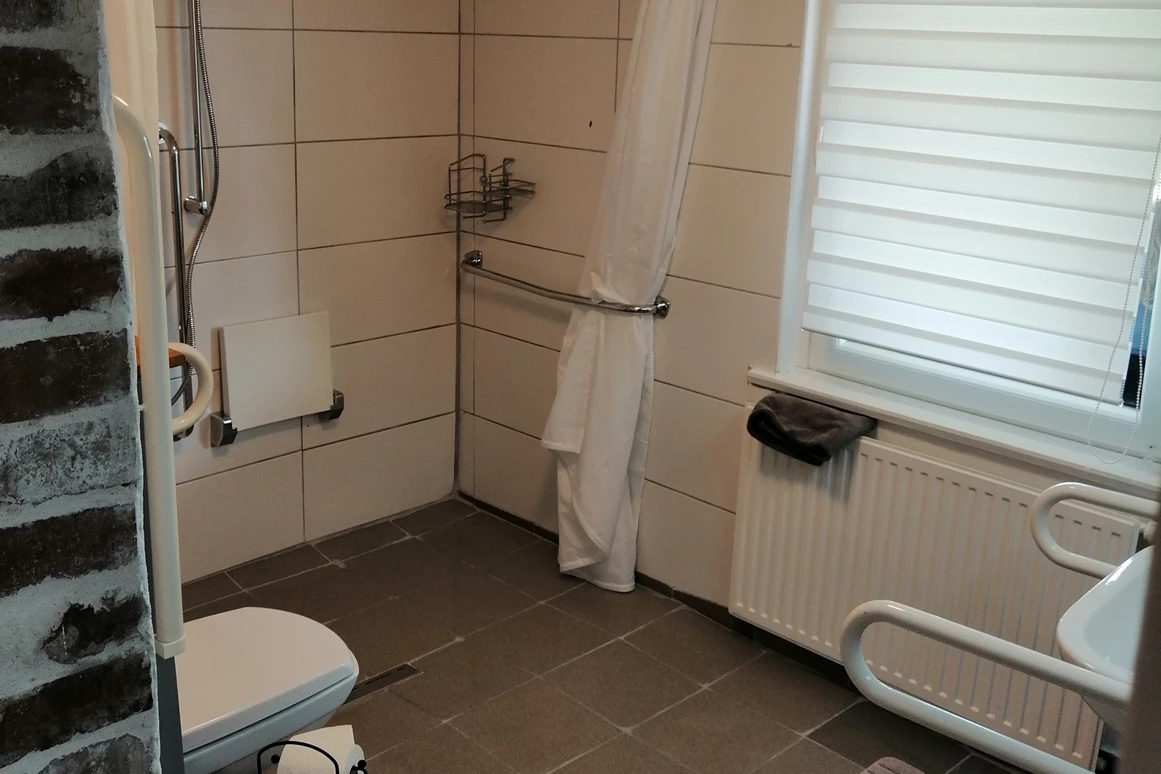 Rollstuhl-Urlaub: B1 – Barrierefrei konzipierte Ferienwohnung  Geeignet für Senioren und für Menschen mit körperlichen Beeinträchtigungen