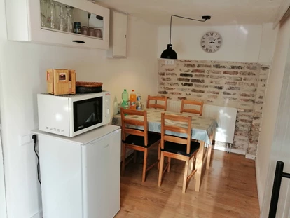 Rollstuhlgerechte Unterkunft - Pflegebett - B1 – Barrierefrei konzipierte Ferienwohnung  Geeignet für Senioren und für Menschen mit körperlichen Beeinträchtigungen