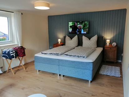 Rollstuhlgerechte Unterkunft - Pflegebett - B1 – Barrierefrei konzipierte Ferienwohnung  Geeignet für Senioren und für Menschen mit körperlichen Beeinträchtigungen