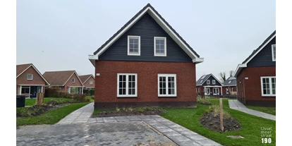 Rollstuhlgerechte Unterkunft - Unterkunftsart: Ferienhaus - 2 private Parkplätze vor dem Haus - IJsselmeerstraat190