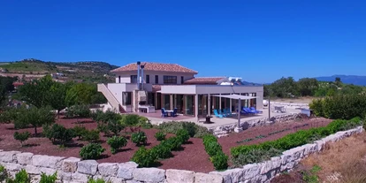 Rollstuhlgerechte Unterkunft - Unterkunftsart: Ferienhaus - Villa Ampelitis mit Panoramablick - Villa Ampelitis