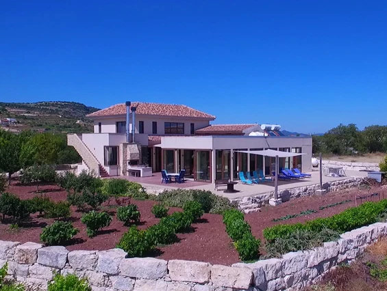 Rollstuhl-Urlaub: Villa Ampelitis mit Panoramablick - Villa Ampelitis