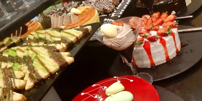 Rollstuhlgerechte Unterkunft - Pflegebett - Buffet Auswahl - Nashira Kurpark Hotel****