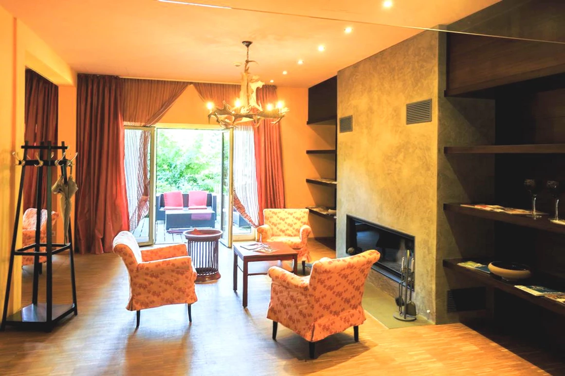 Rollstuhl-Urlaub: Kaminecke - Nashira Kurpark Hotel****