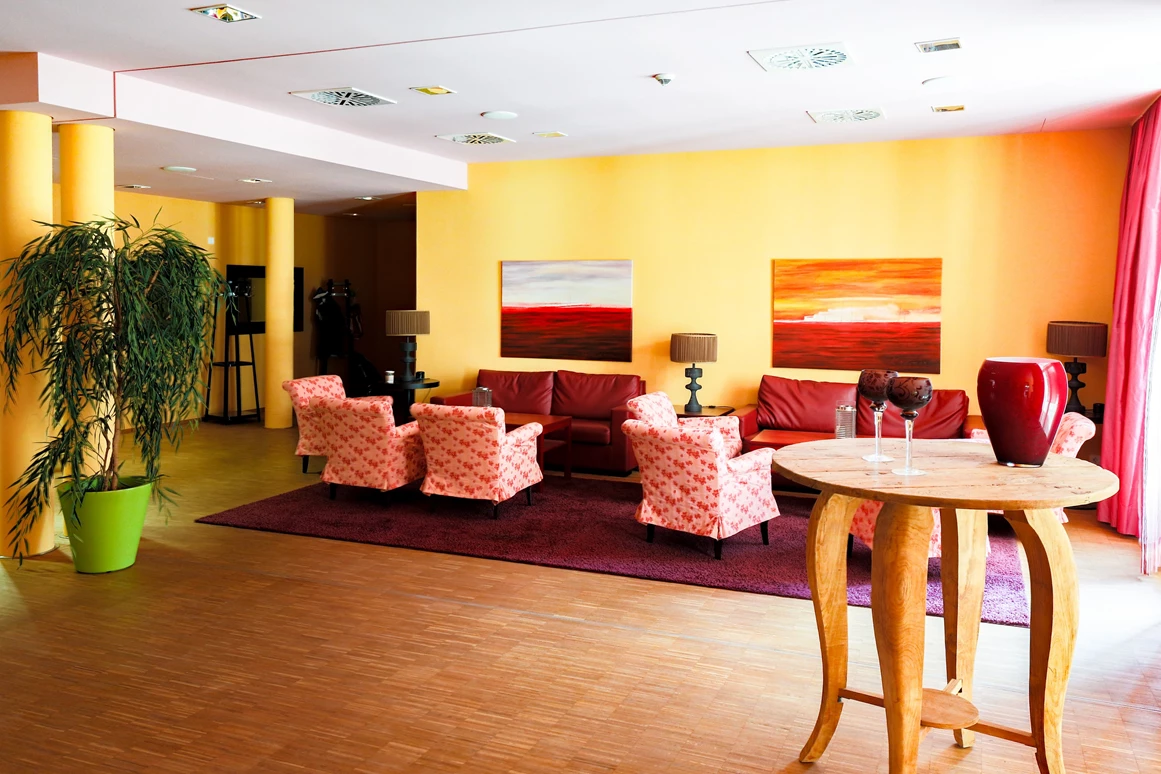 Rollstuhl-Urlaub: Lobby - Nashira Kurpark Hotel****