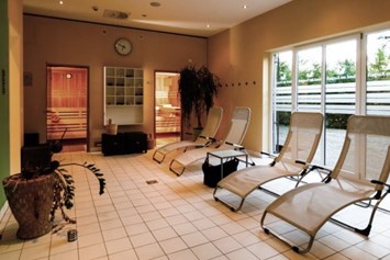 Rollstuhl-Urlaub: Sauna innen - finnische und bio - Nashira Kurpark Hotel****