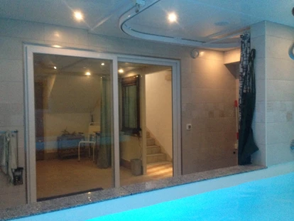Rollstuhlgerechte Unterkunft - Unterkunftsart: Ferienhaus - Pool im Keller - DeltaS Appartmani - Rollstuhl und Behindertengerechte Apartments Rab - Kroatien
