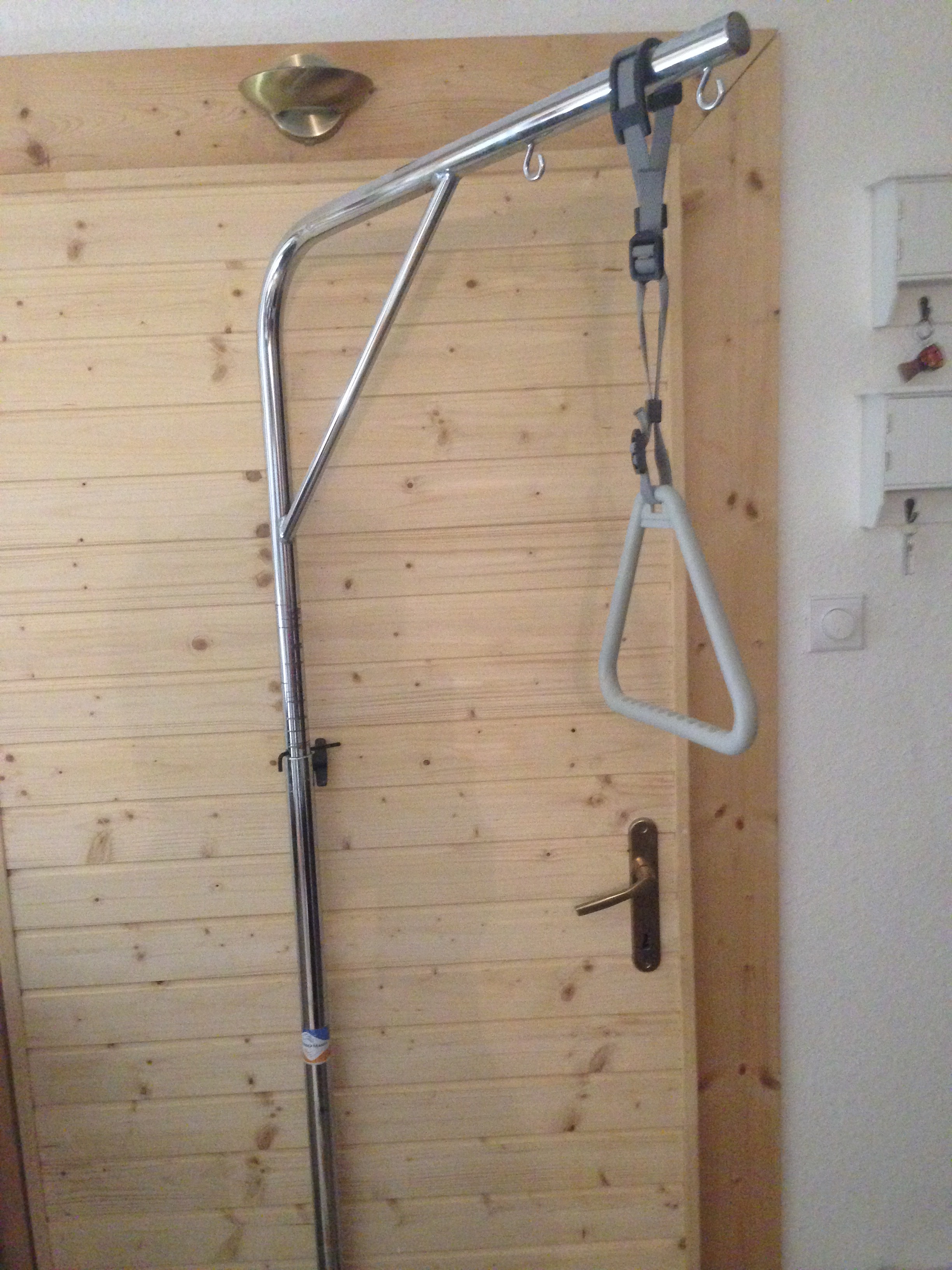 Rollstuhl-Urlaub: Hillfsmittel - DeltaS 1  - DeltaS Studios und Apartments - Rollstuhl und Behindertengerechte Studios und Apartments Rab - Kroatien
