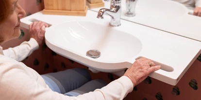 Rollstuhlgerechte Unterkunft - Pflegebett - Barrierefreiheit wird gross geschrieben im Haus Himmelfahrt und findet sich überall. - Haus Himmelfahrt
