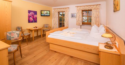 Rollstuhl-Urlaub: DZ barrierefrei - Der Glaserhof - Wald.Zeit.Hotel
